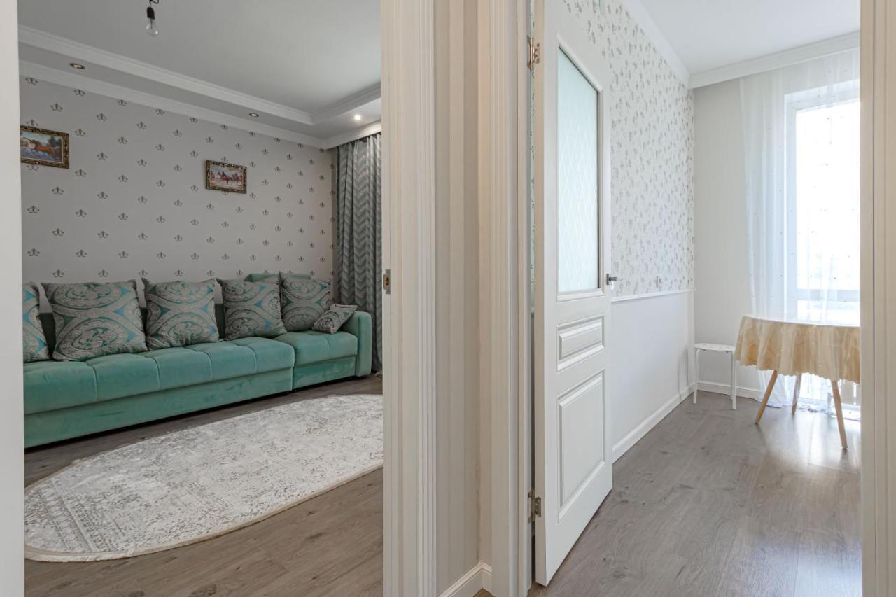 Mangilik Apart Appartement Astana Buitenkant foto